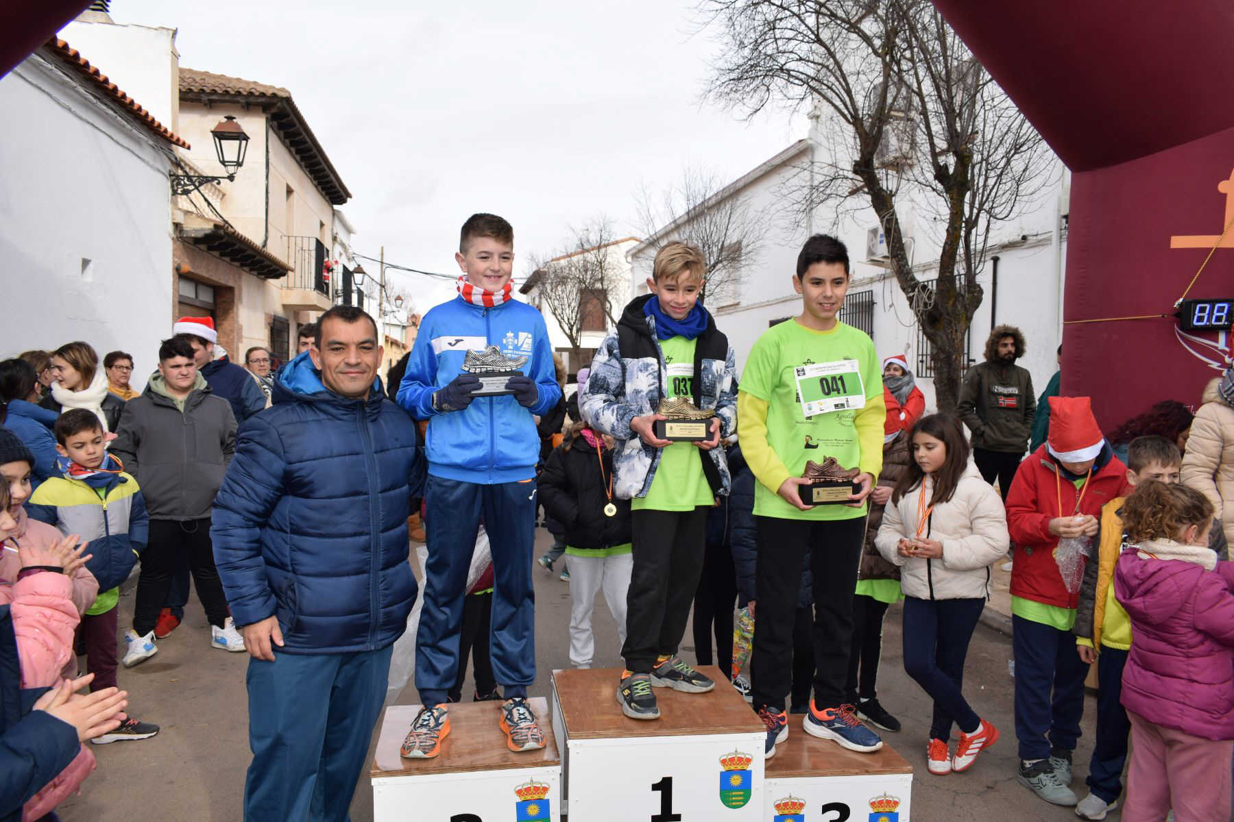 Podium 800 mts masculino imagenes VII carrera San Silvestre
